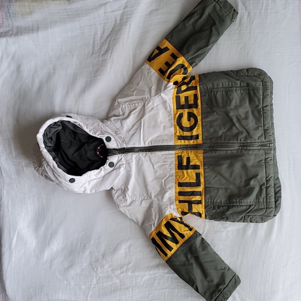 Tommy Hilfiger boy's jacket size 3T